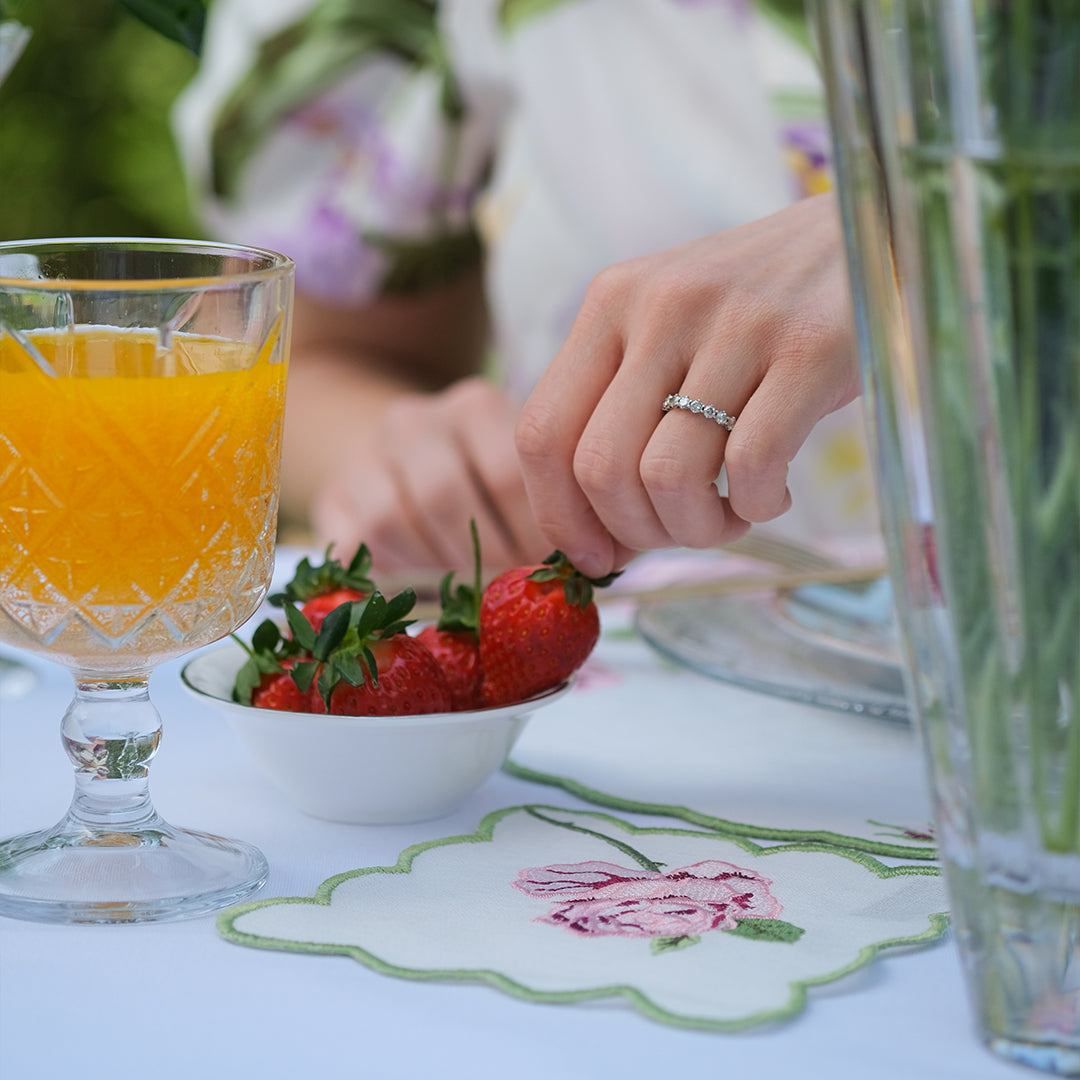 VINTAGE ROSE COCKTAIL NAPKINS (SET OF 4)