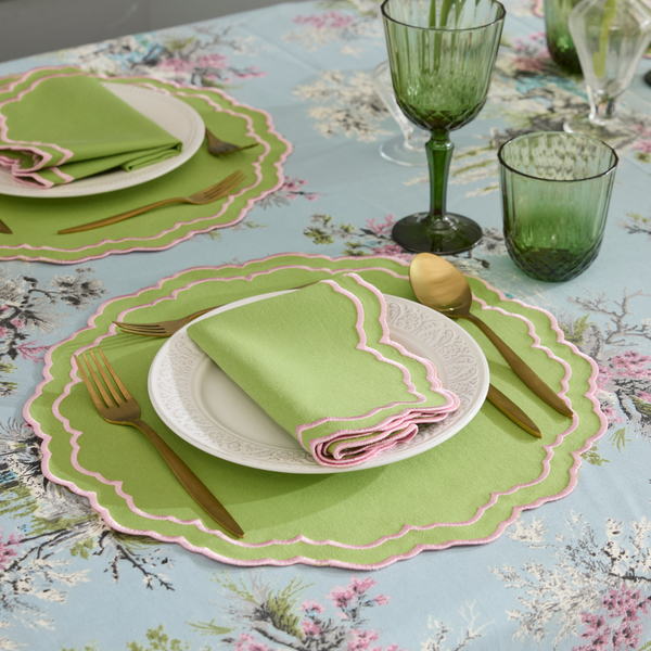 What to Consider in Breakfast Table Setting?