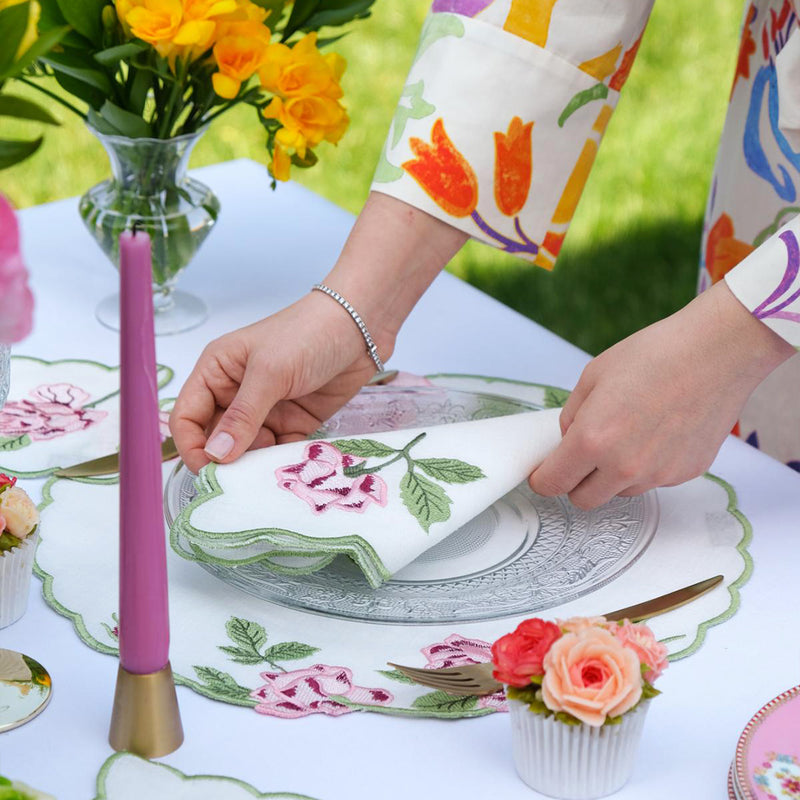 VINTAGE ROSE NAPKINS (SET OF 4)