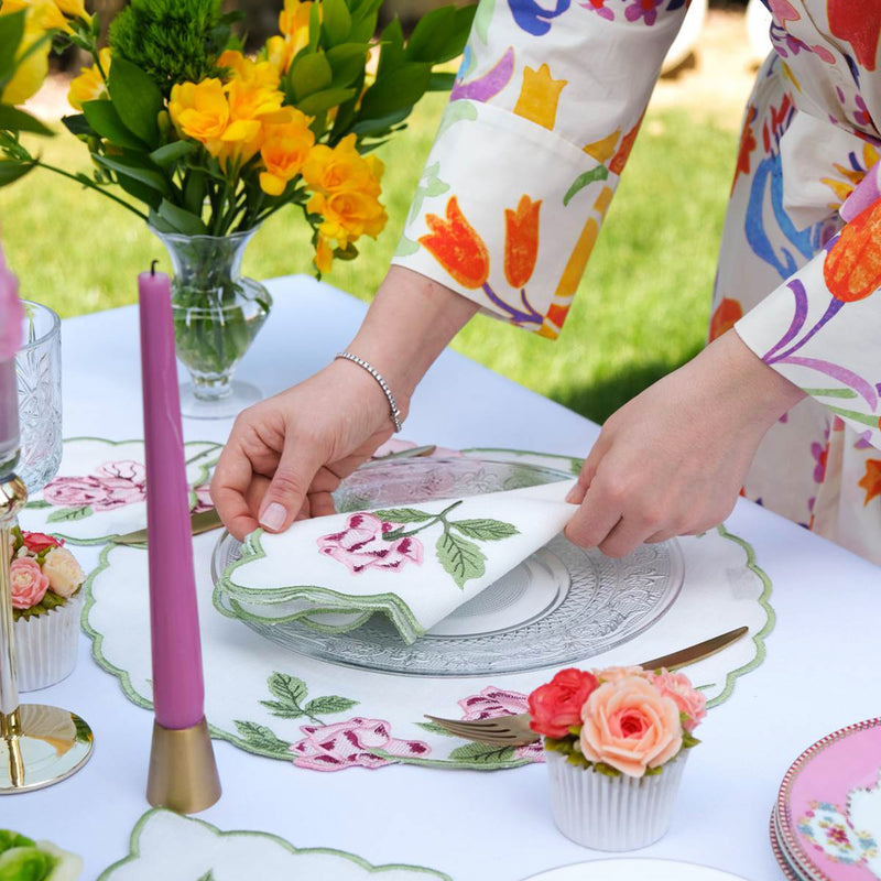 VINTAGE ROSE NAPKINS (SET OF 4)