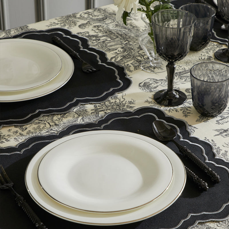 PIERRE PLACEMATS BLACK (SET OF 4)