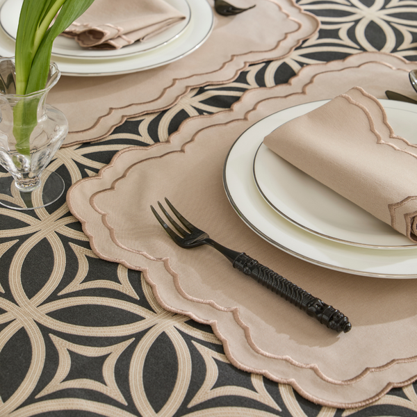 PIERRE PLACEMATS BEIGE (SET OF 4)