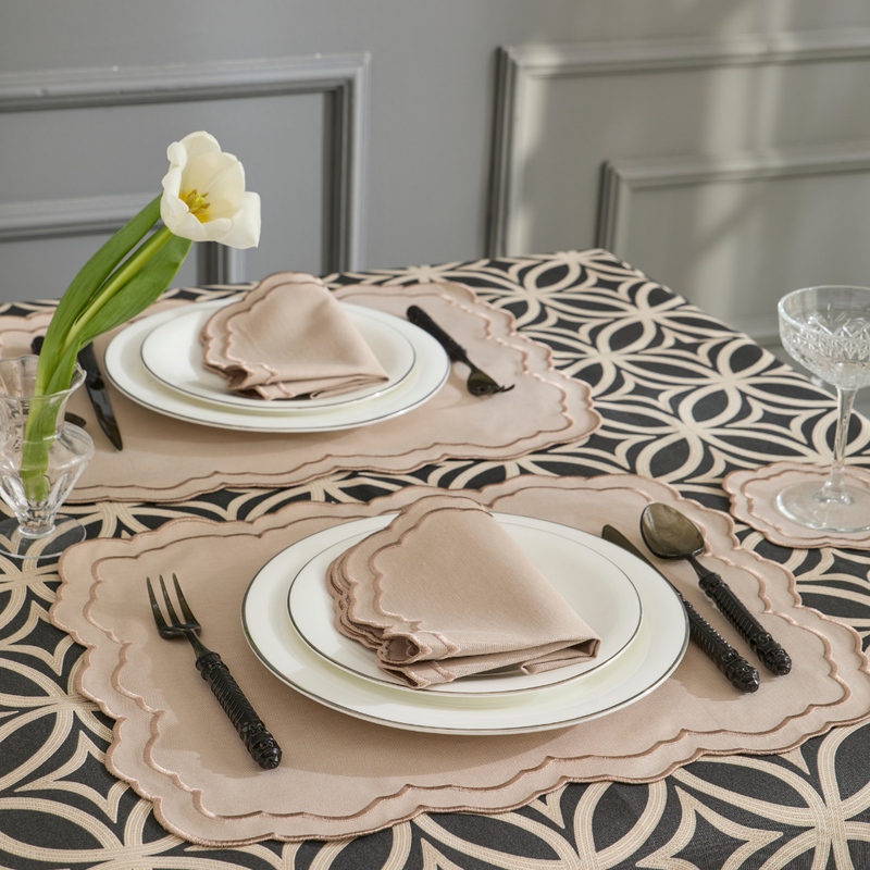 PIERRE PLACEMATS BEIGE (SET OF 4)