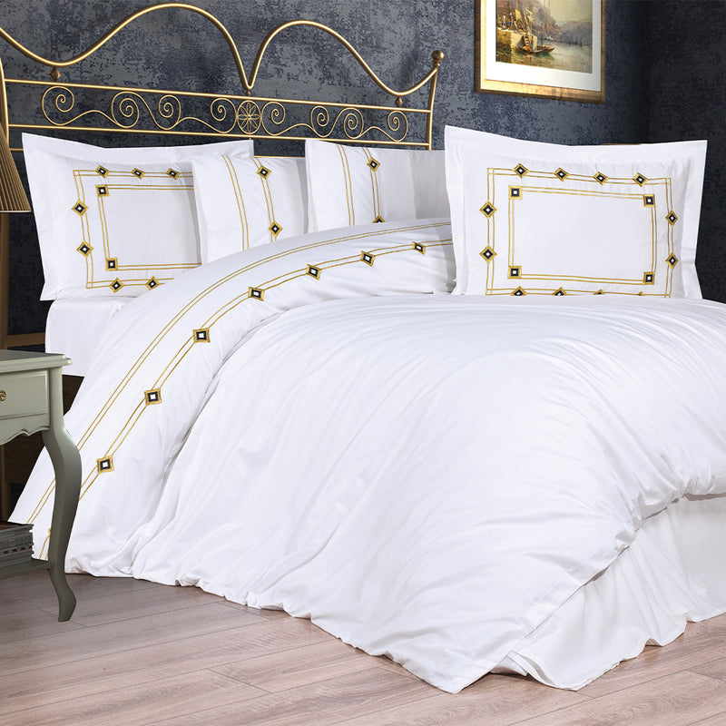 LADURE BEDDING SETS