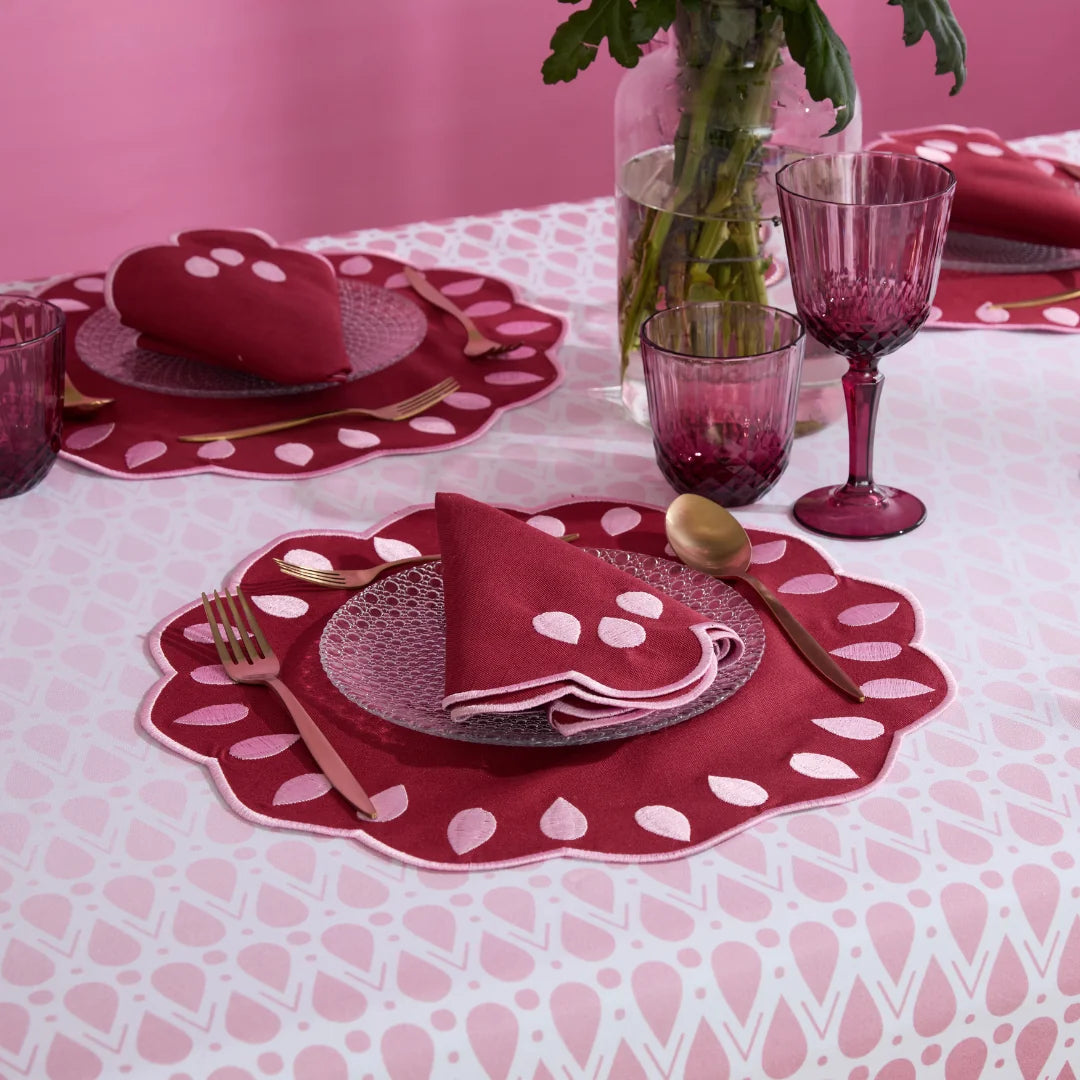 SCARLET PLACEMATS BURGUNDY (SET OF 4)