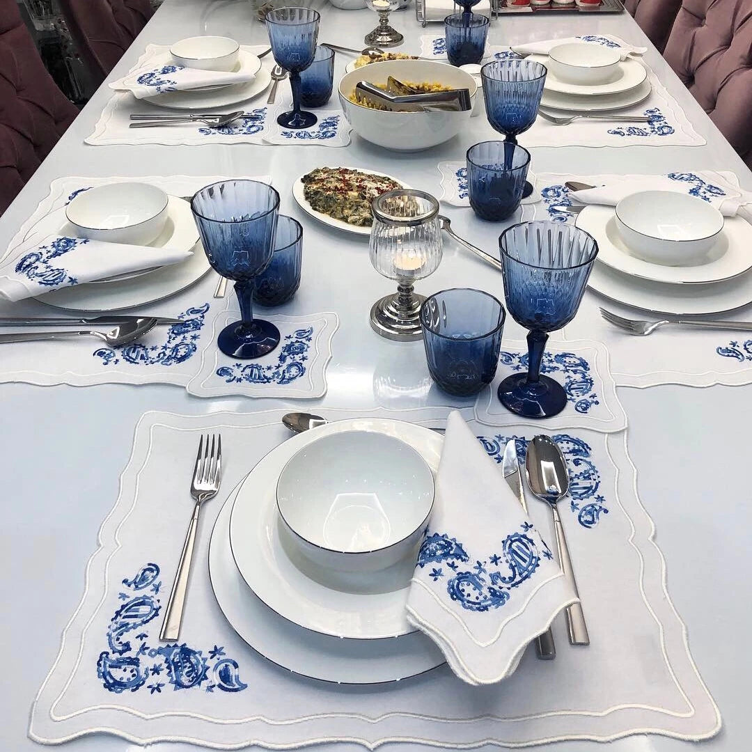 SHAWL PLACEMATS (SET OF 4)