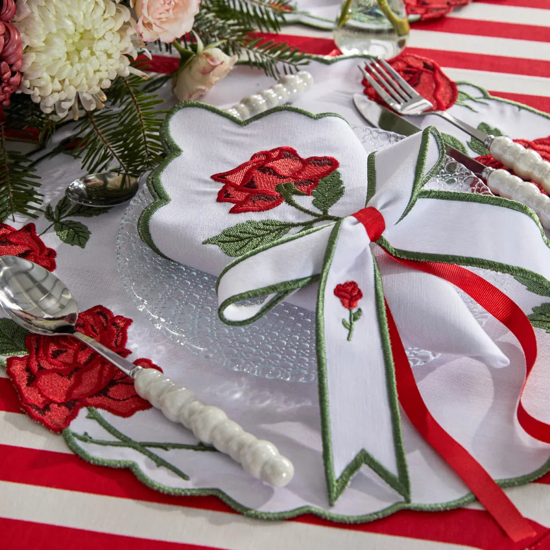 VINTAGE ROSE NAPKIN RING RED (SET OF 4)