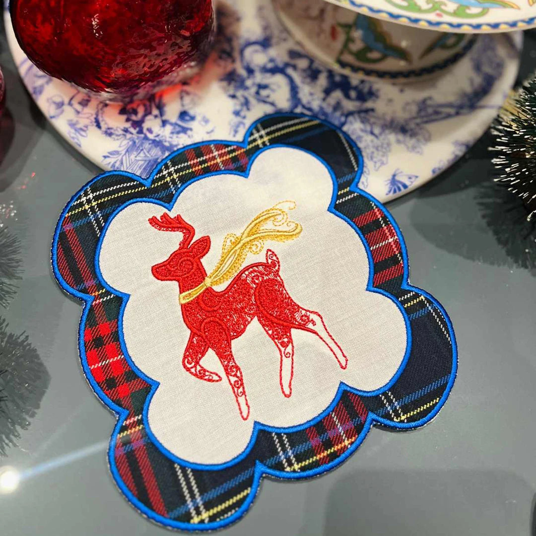 NEW YEAR REINDEER COCKTAIL NAPKINS (SET OF 4)