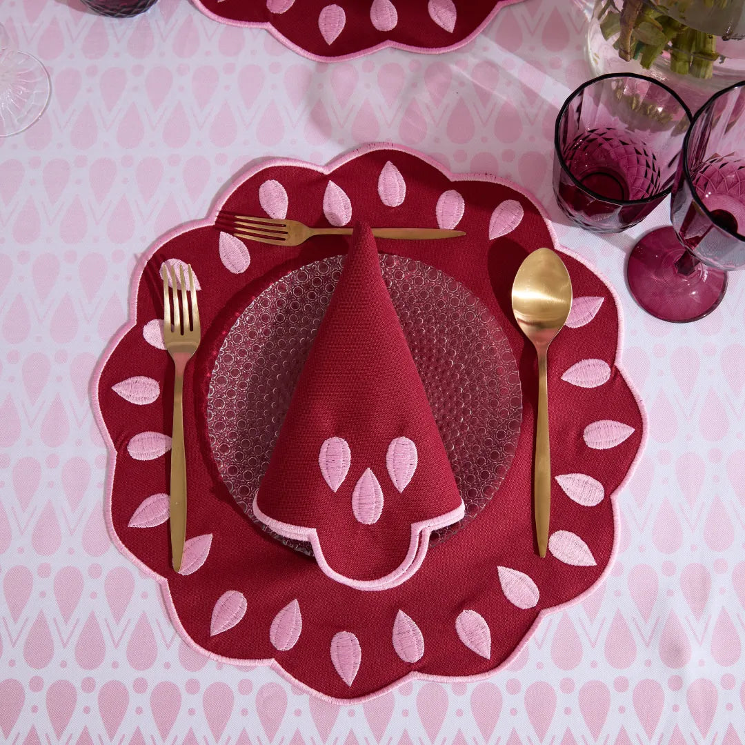 SCARLET PLACEMATS BURGUNDY (SET OF 4)