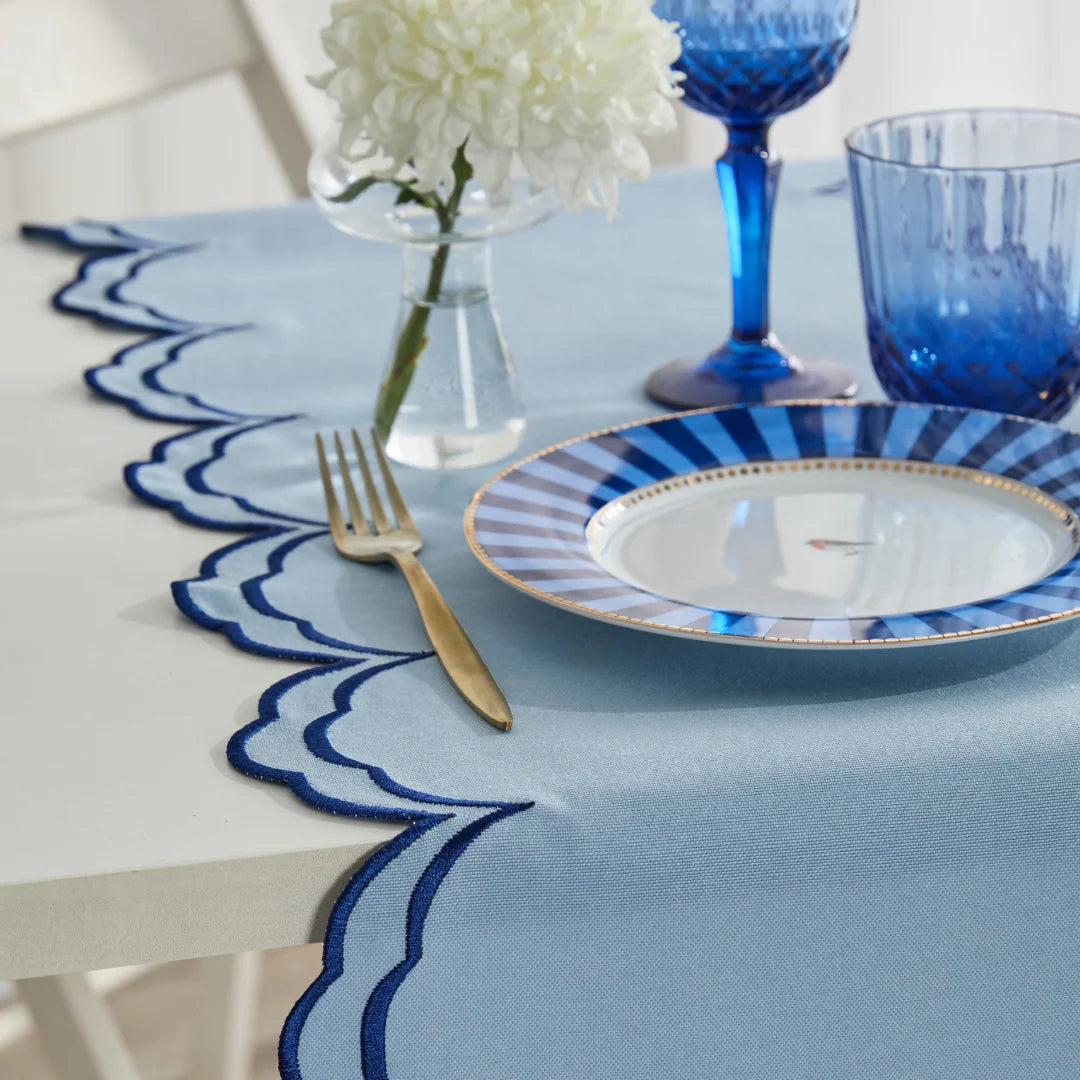 LOLA RUNNER LIGHT BLUE
