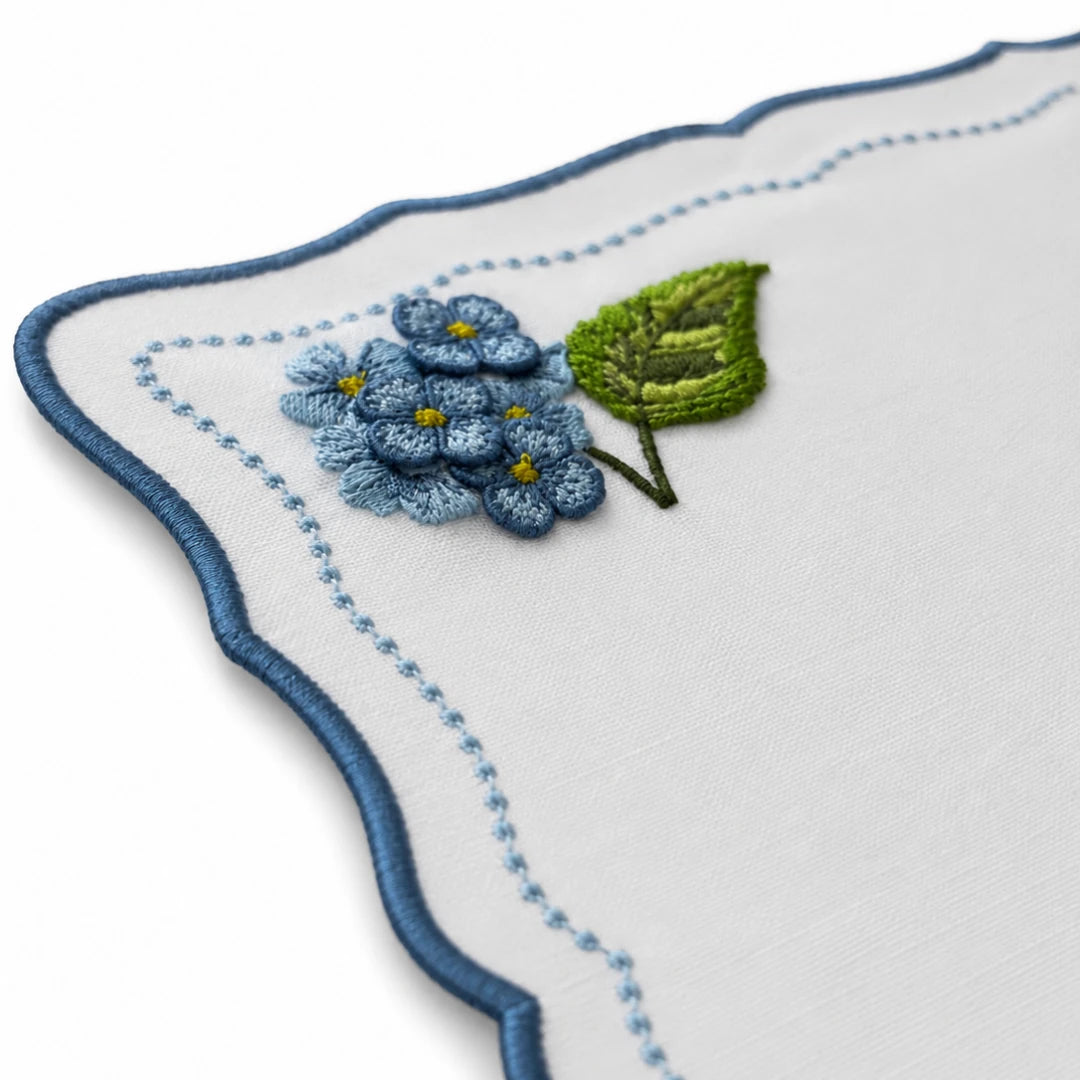 3D EMBROIDERED HYDRANGEA PLACEMATS BLUE (SET OF 4)