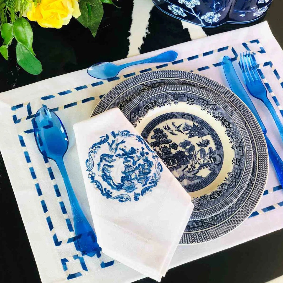GREEK KEY PLACEMATS WHITE (SET OF 4)