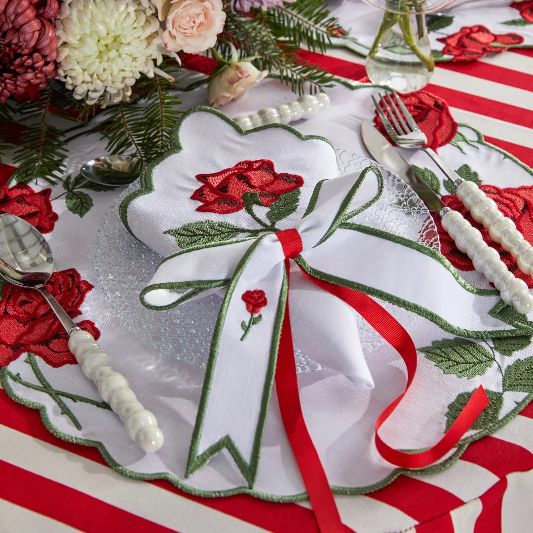 VINTAGE ROSE NAPKIN RING RED (SET OF 4)