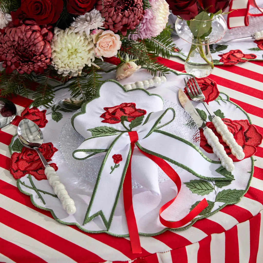 VINTAGE ROSE NAPKIN RING RED (SET OF 4)