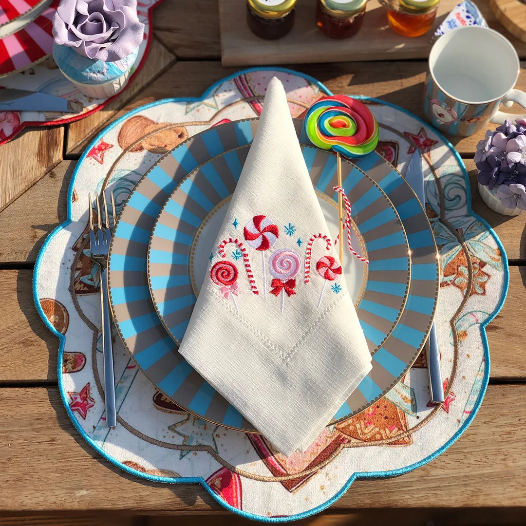 NEW YEAR CANDY CANE DINNER NAPKIN (SET OF 4)