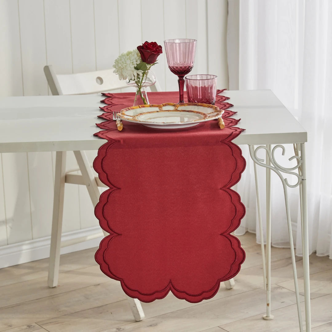 LOLA RUNNER BURGUNDY