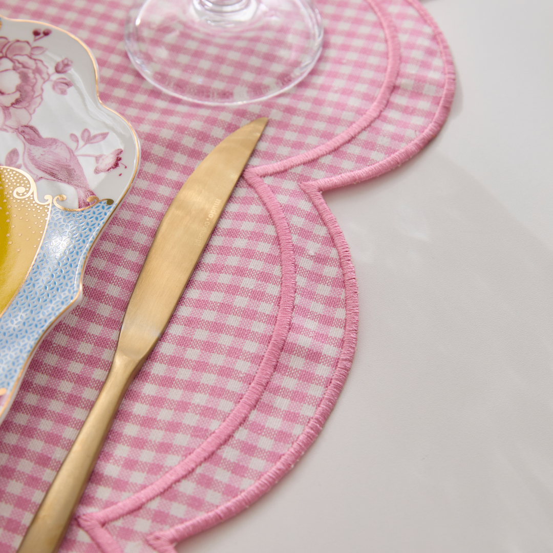 GINGHAM RUNNER PINK