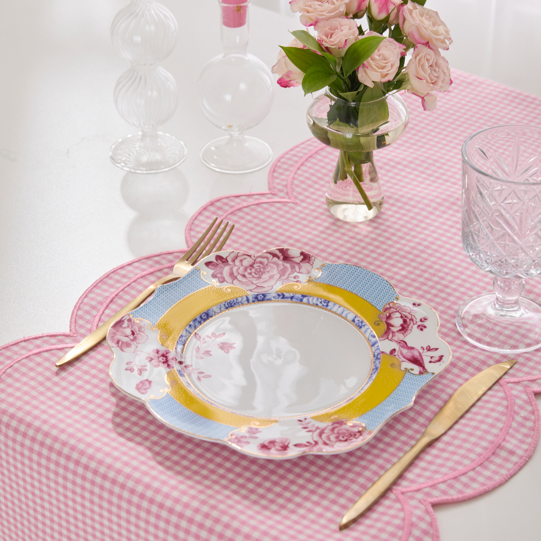 GINGHAM RUNNER PINK