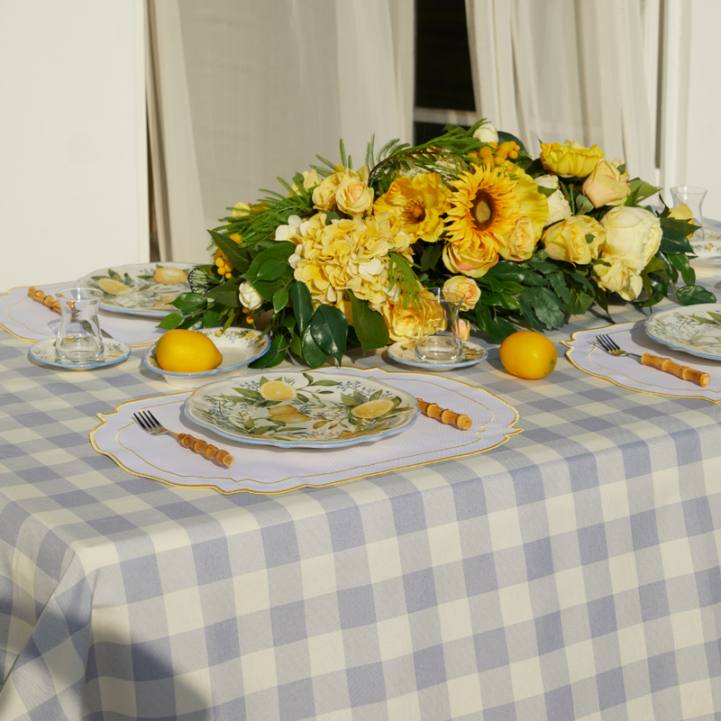 GINGHAM TABLECLOTH