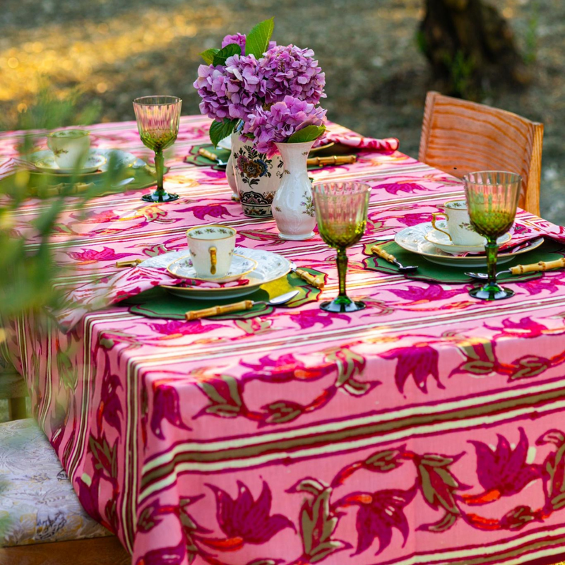 POETIC TABLECLOTH